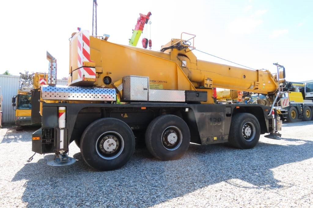 Terex Demag AC 40-1 City - Macara tot teren: Foto 3 Terex Demag AC 40-1 City - Macara tot teren: Foto 3