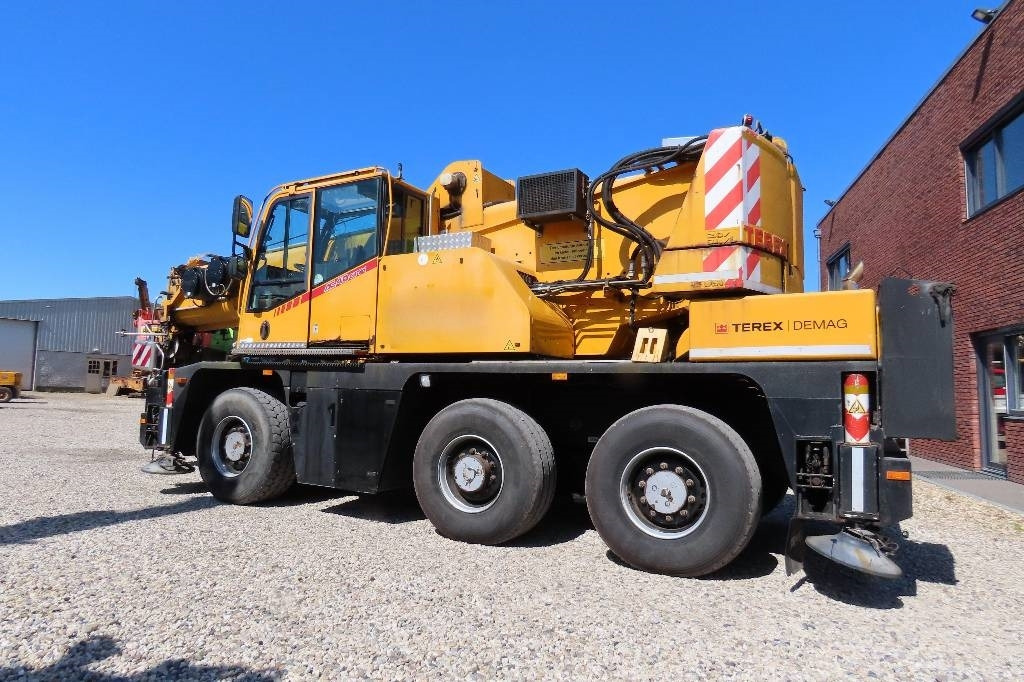 Terex Demag AC 40 City - Macara tot teren: Foto 4 Terex Demag AC 40 City - Macara tot teren: Foto 4