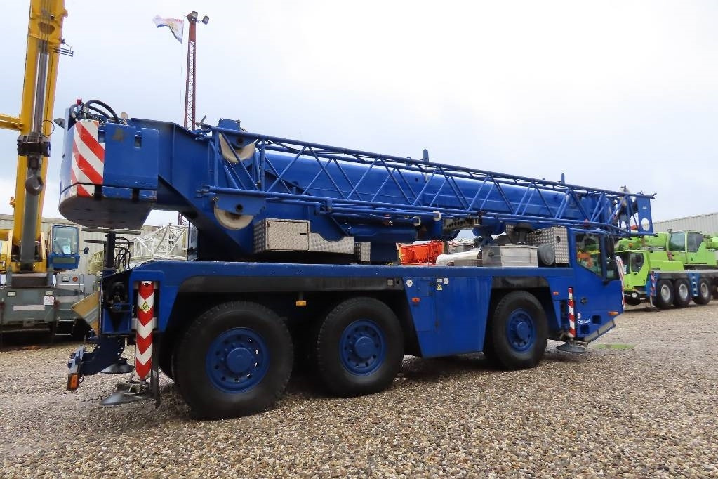 Terex Demag AC 50-1 - Macara tot teren: Foto 3 Terex Demag AC 50-1 - Macara tot teren: Foto 3