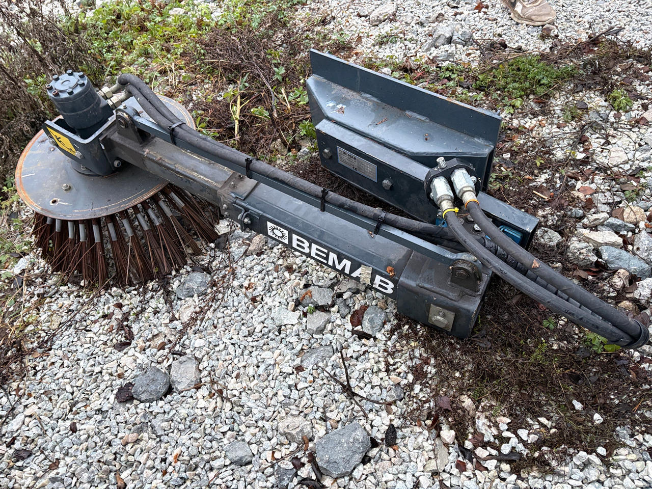 Bemag K-Sop - Echipamente de constructii: Foto 1 Bemag K-Sop - Echipamente de constructii: Foto 1