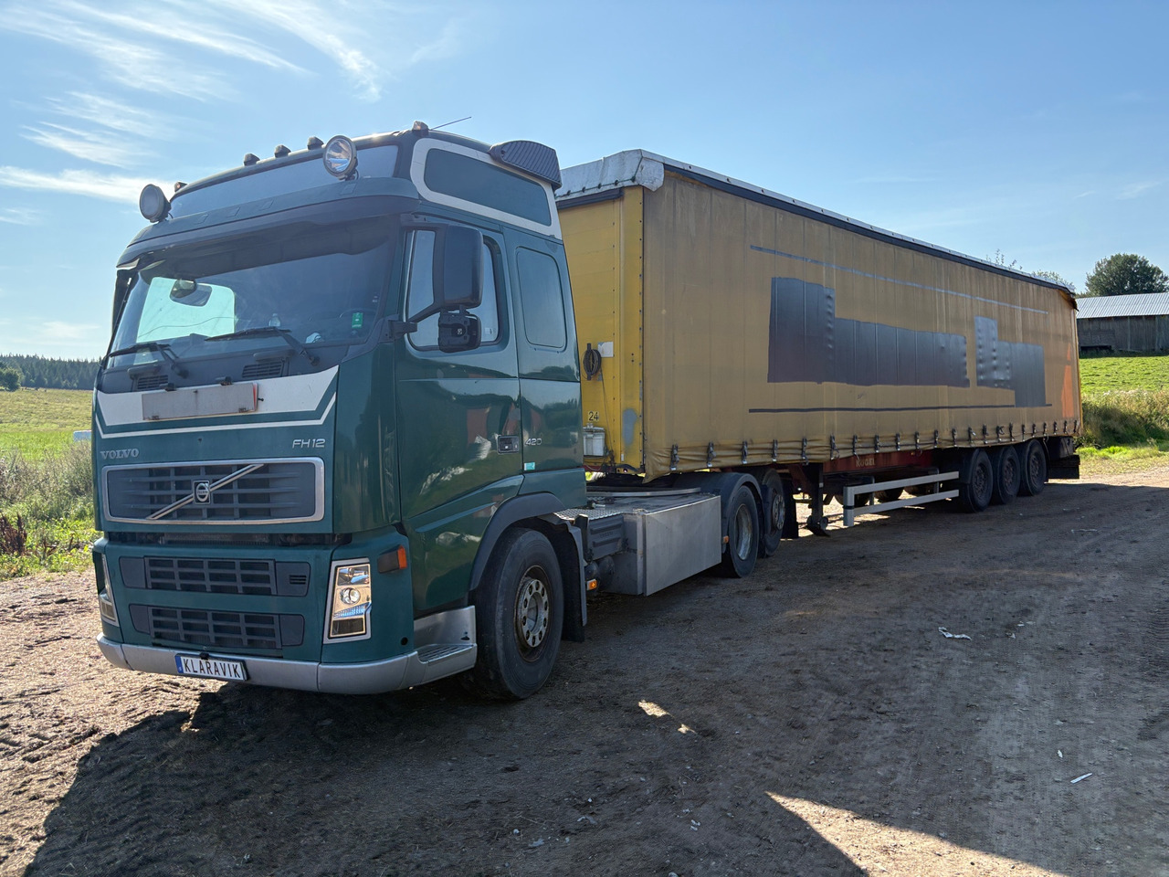 Volvo FH 12 - Cap tractor: Foto 1 Volvo FH 12 - Cap tractor: Foto 1