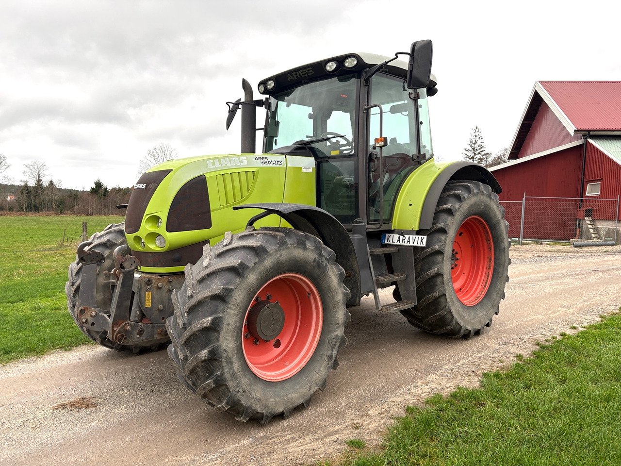 Claas Ares 697 ATZ - Tractor agricol: Foto 1 Claas Ares 697 ATZ - Tractor agricol: Foto 1