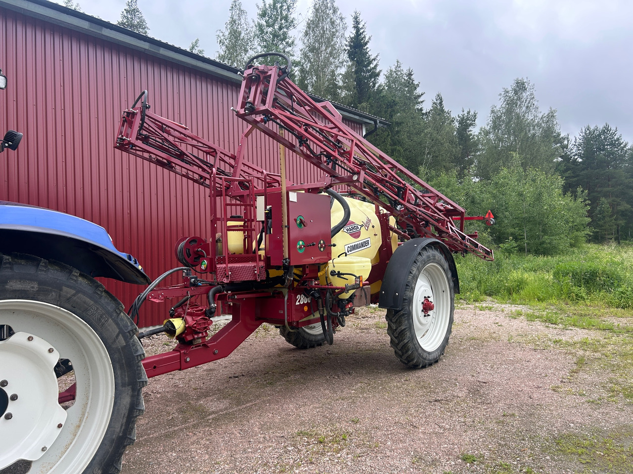 Hardi Commander 2800 - Maşină de erbicidat: Foto 1 Hardi Commander 2800 - Maşină de erbicidat: Foto 1