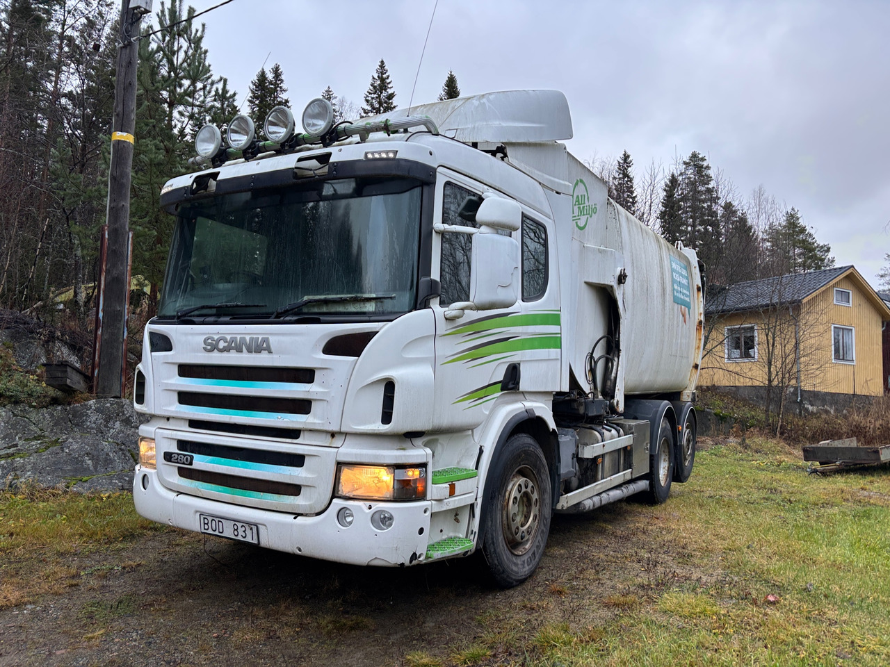 Scania P280 - Autogunoiere: Foto 1 Scania P280 - Autogunoiere: Foto 1