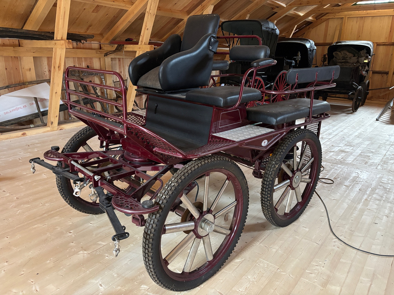 Equus Driving & Equipment - Utilaje agricole: Foto 1 Equus Driving & Equipment - Utilaje agricole: Foto 1