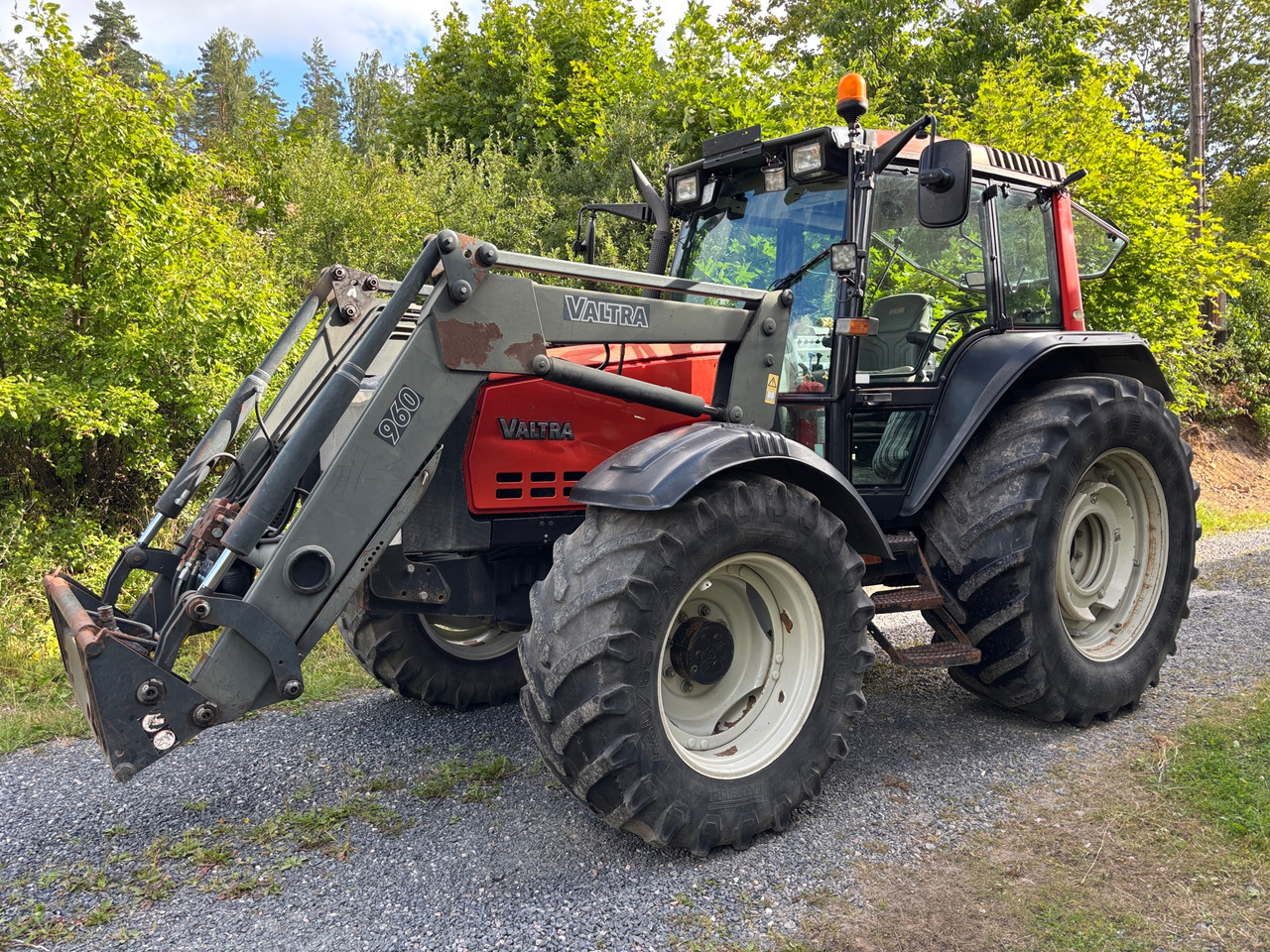 Valtra 6550 HiTech - Tractor agricol: Foto 1 Valtra 6550 HiTech - Tractor agricol: Foto 1