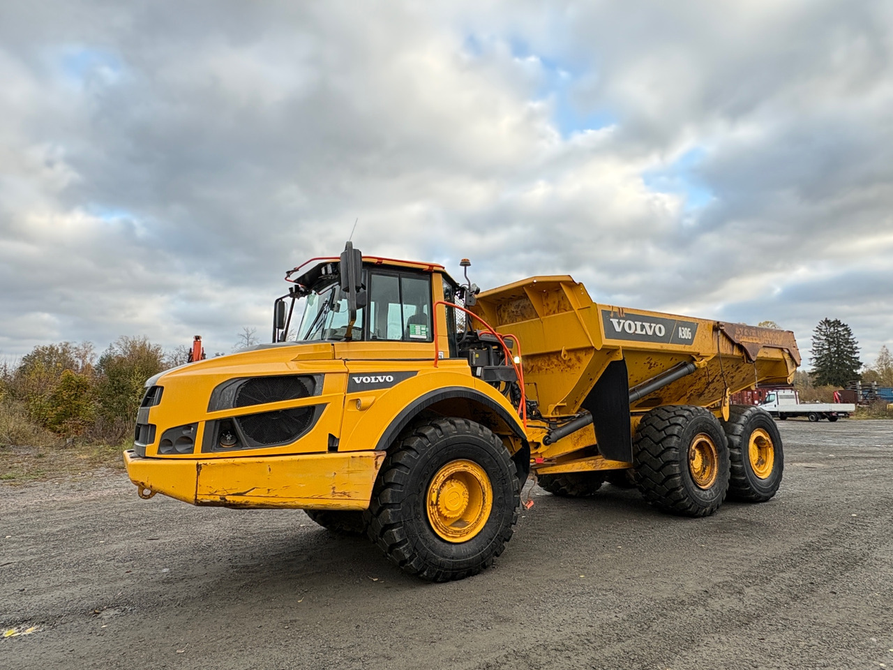 Volvo A30G - Autobasculantă: Foto 1 Volvo A30G - Autobasculantă: Foto 1