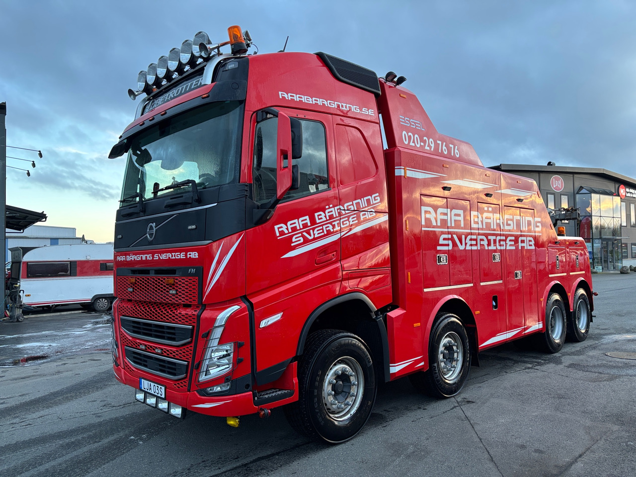 Volvo FH - Maşină de tractare: Foto 1 Volvo FH - Maşină de tractare: Foto 1