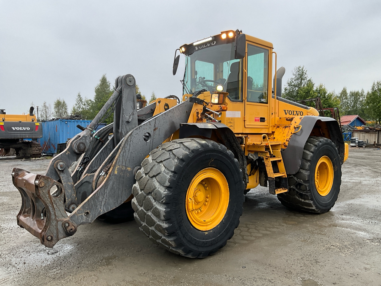 Volvo L120E - Încărcător frontal pe pneuri: Foto 1 Volvo L120E - Încărcător frontal pe pneuri: Foto 1