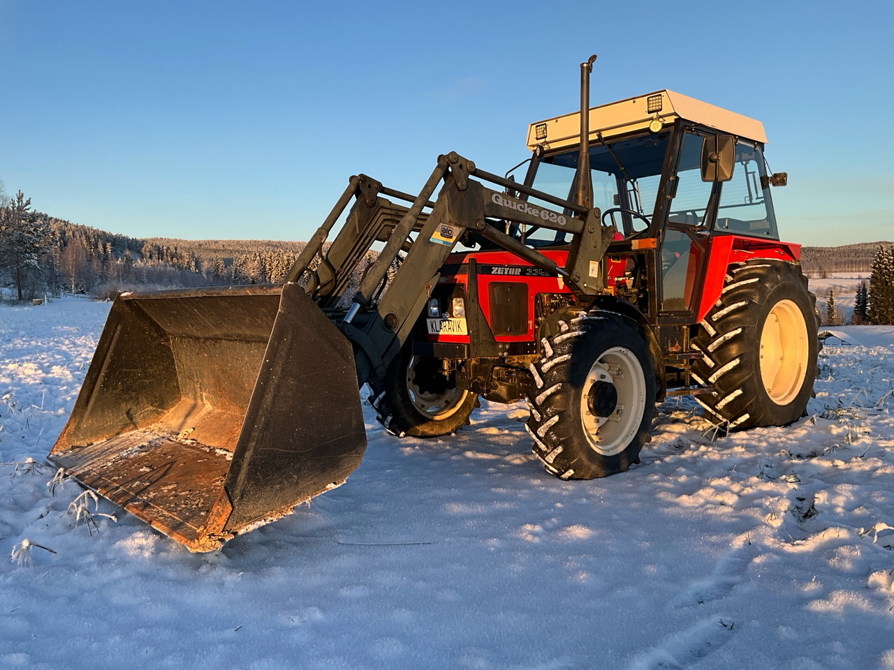 Zetor 3340 - Tractor agricol: Foto 1 Zetor 3340 - Tractor agricol: Foto 1