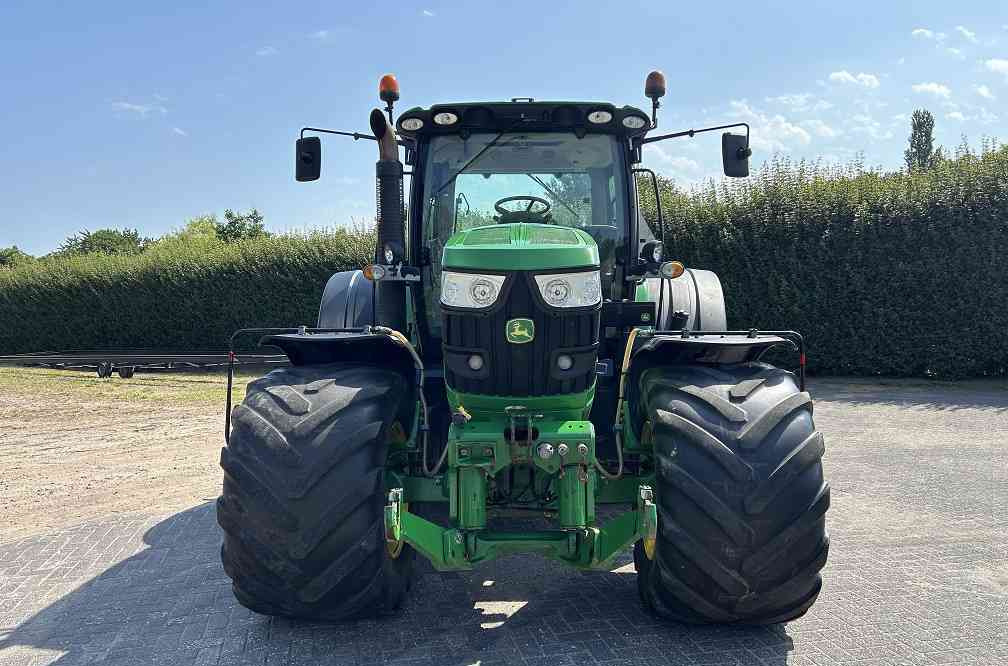 John Deere 6150R 6.150R - Tractor agricol: Foto 5 John Deere 6150R 6.150R - Tractor agricol: Foto 5