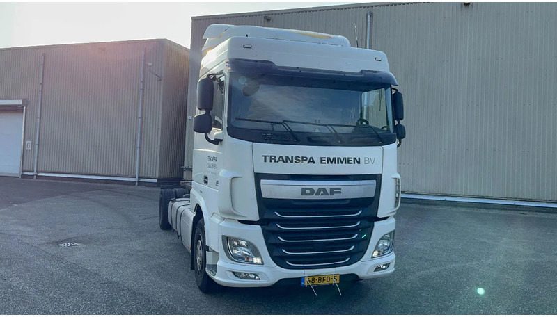 DAF XF 440 Daf XF106 Chassis cabine clean euro6 - Camion şasiu: Foto 1 DAF XF 440 Daf XF106 Chassis cabine clean euro6 - Camion şasiu: Foto 1