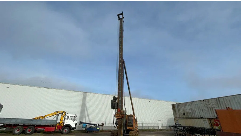 Hitachi EX200 LC Driller - Maşină de foraj: Foto 3 Hitachi EX200 LC Driller - Maşină de foraj: Foto 3