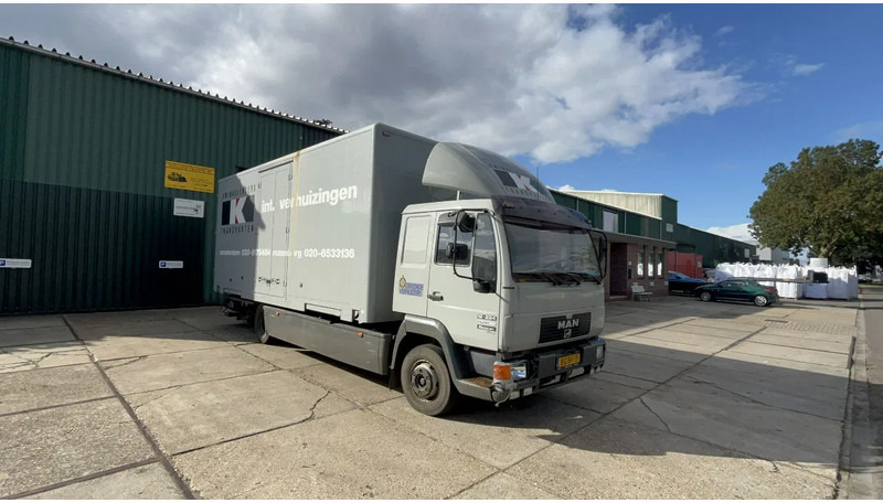 MAN 12.224 MAN 12.224 Afzet bak - Camion furgon: Foto 2 MAN 12.224 MAN 12.224 Afzet bak - Camion furgon: Foto 2