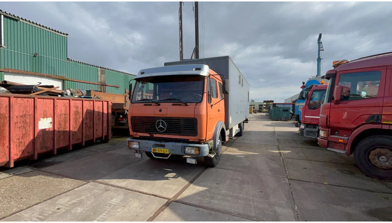 Mercedes-Benz NG Mercedes benz NG 1213 Box truck - Camion furgon: Foto 1 Mercedes-Benz NG Mercedes benz NG 1213 Box truck - Camion furgon: Foto 1