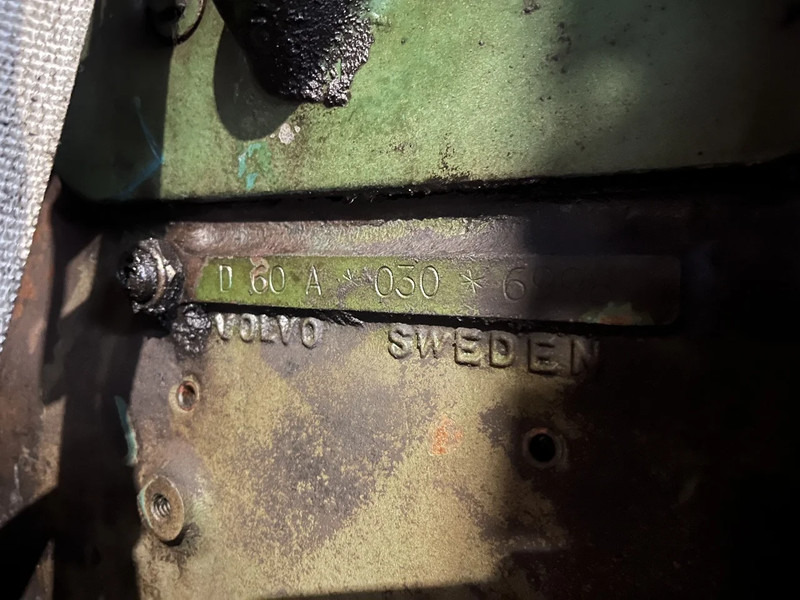 Volvo D60A met transmissie - Motor pentru Camion: Foto 5 Volvo D60A met transmissie - Motor pentru Camion: Foto 5