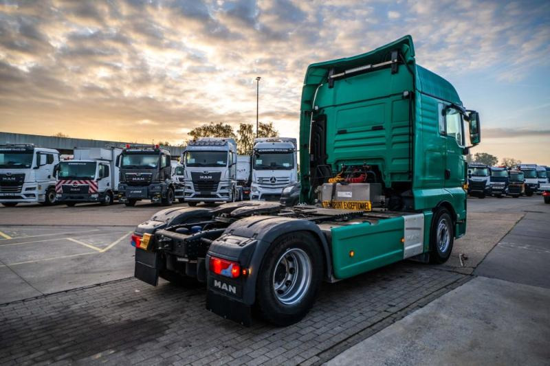 MAN TGX 18.500 XLX BLS + KIPHYDR. - Cap tractor: Foto 5 MAN TGX 18.500 XLX BLS + KIPHYDR. - Cap tractor: Foto 5