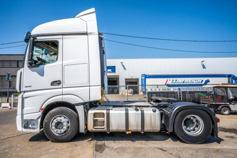Cap tractor Mercedes ACTROS 1845 LS: Foto 6