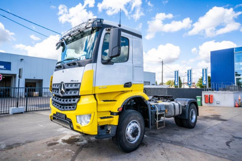 Mercedes AROCS 2045 AS (cardan) - Cap tractor: Foto 1 Mercedes AROCS 2045 AS (cardan) - Cap tractor: Foto 1