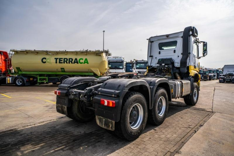 Mercedes AROCS 3345 AS - Cap tractor: Foto 4 Mercedes AROCS 3345 AS - Cap tractor: Foto 4