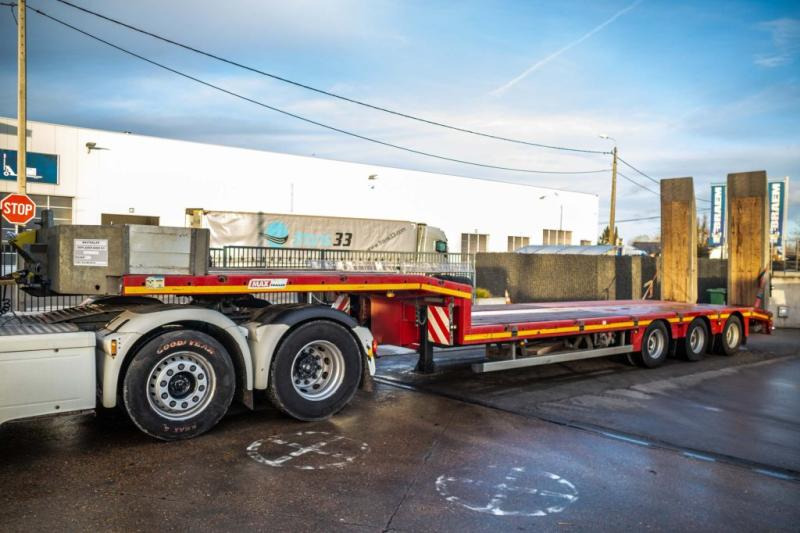 Faymonville MAXTRAILER- F-S43-1AAF- 49500 KG - Semiremorcă transport agabaritic: Foto 1 Faymonville MAXTRAILER- F-S43-1AAF- 49500 KG - Semiremorcă transport agabaritic: Foto 1