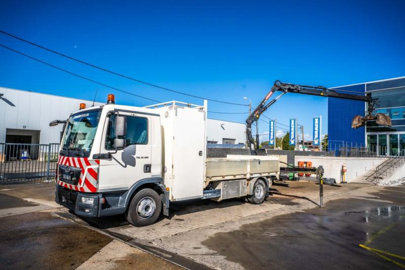 MAN TGL 12.190 BL + HIAB 055 D-1 HIDUO - Camion platformă, Camion cu macara: Foto 1 MAN TGL 12.190 BL + HIAB 055 D-1 HIDUO - Camion platformă, Camion cu macara: Foto 1