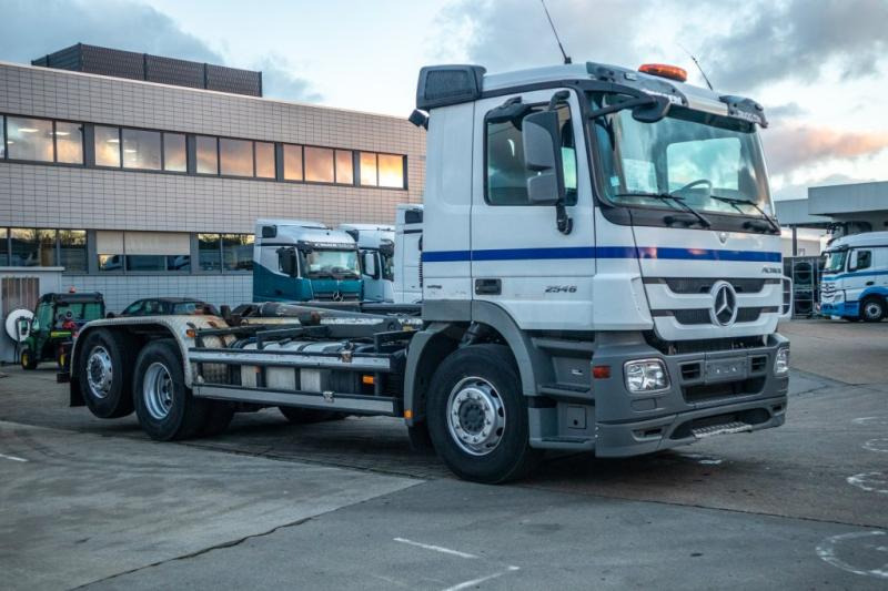 Mercedes ACTROS 2646 L-MP3 - Camion cu cârlig: Foto 4 Mercedes ACTROS 2646 L-MP3 - Camion cu cârlig: Foto 4