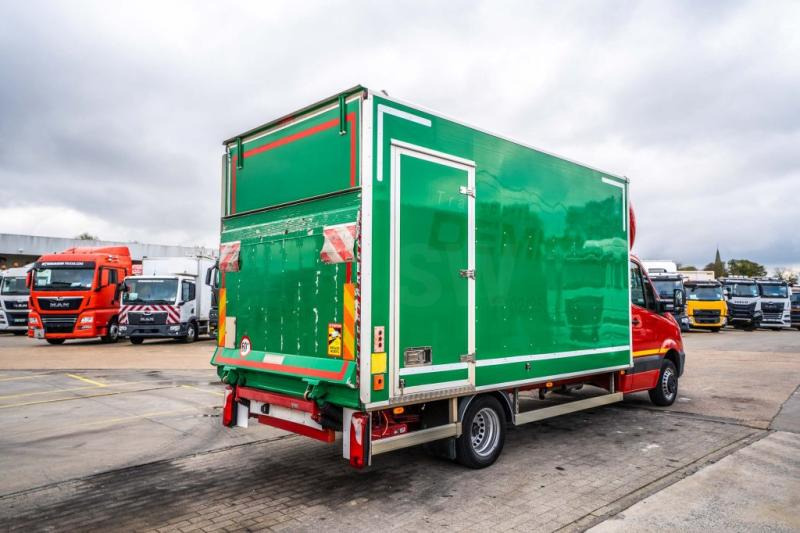 Mercedes SPRINTER 516 CDI - Dubă: Foto 4 Mercedes SPRINTER 516 CDI - Dubă: Foto 4