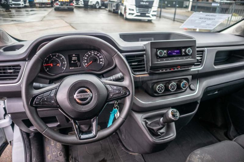 Interior photo 1: Autoutilitară compactă Nissan Primastar