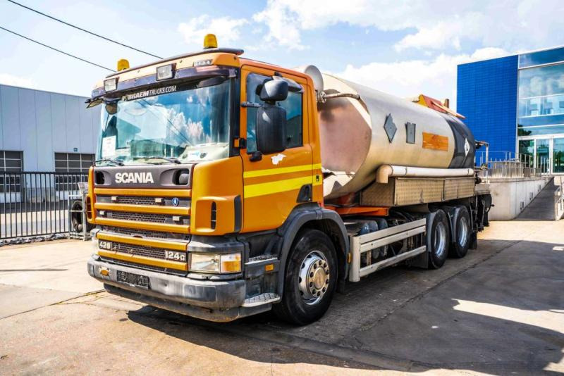 Scania SCANIA 124G420-6x4/BITUMEN/ASFALT - Camion cisternă: Foto 1 Scania SCANIA 124G420-6x4/BITUMEN/ASFALT - Camion cisternă: Foto 1