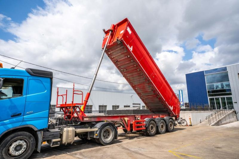 Stas S300XC -C1B-ALU - Semiremorcă basculantă: Foto 1 Stas S300XC -C1B-ALU - Semiremorcă basculantă: Foto 1