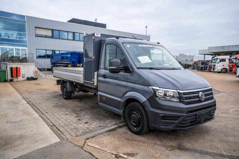 VW CRAFTER - Autoutilitară cu platformă: Foto 2 VW CRAFTER - Autoutilitară cu platformă: Foto 2
