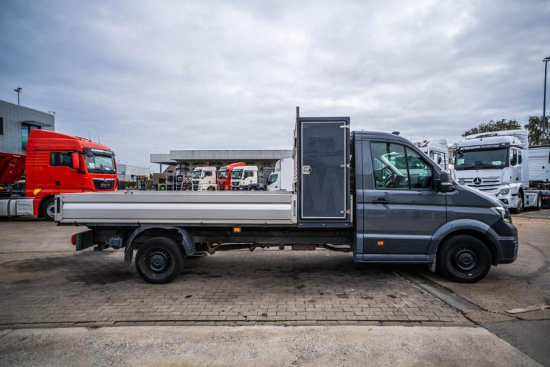 VW CRAFTER - Autoutilitară cu platformă: Foto 3 VW CRAFTER - Autoutilitară cu platformă: Foto 3