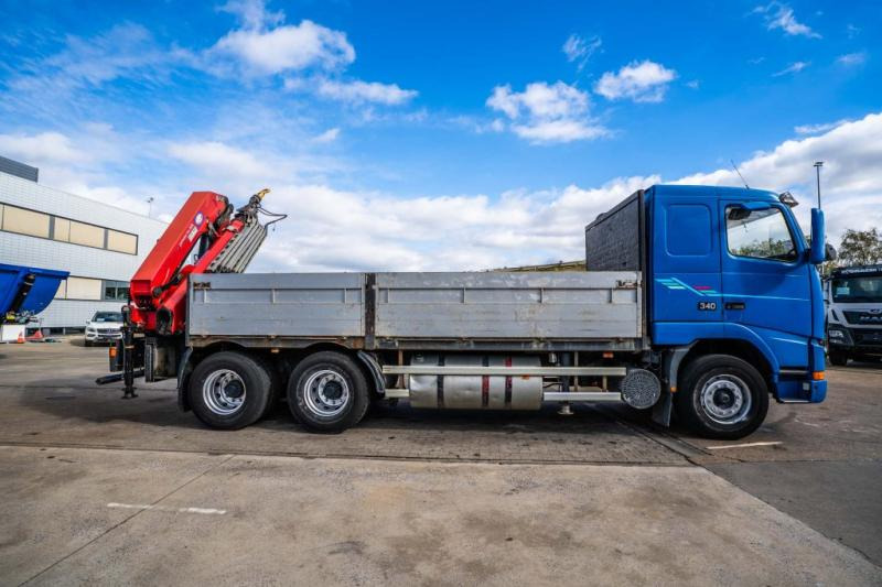 Volvo FH 12-340 - HMF 2420 K6 (2012) - Camion platformă, Camion cu macara: Foto 3 Volvo FH 12-340 - HMF 2420 K6 (2012) - Camion platformă, Camion cu macara: Foto 3
