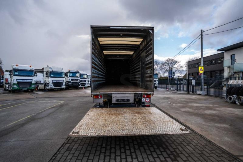 Camion furgon Volvo FL 260 (19t) +DHOLLANDIA 2T.: Foto 10