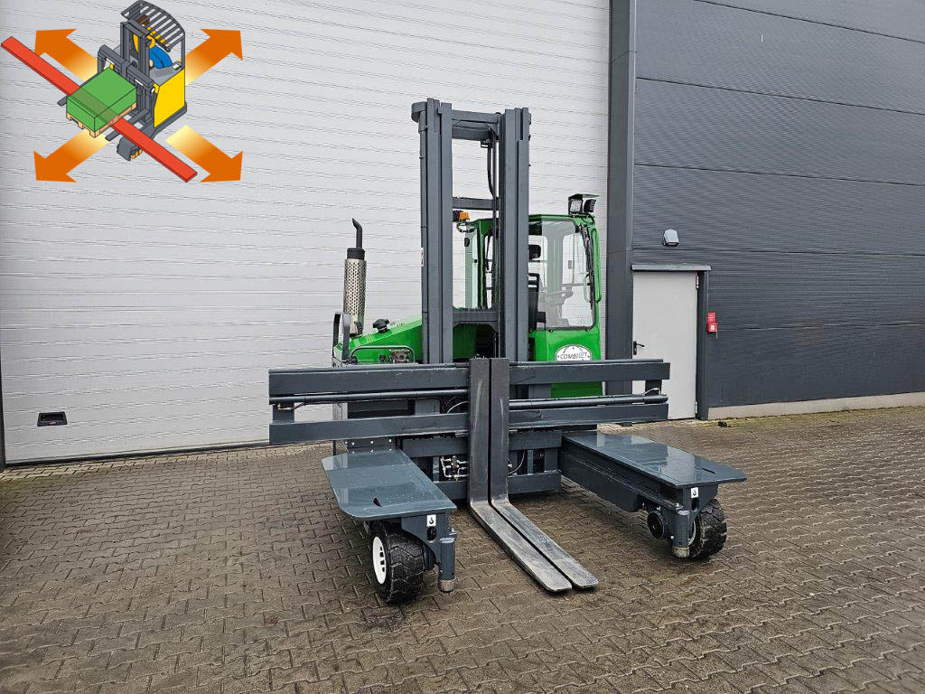 Combilift C4000 - Stivuitor cu catarg retractabil, cu schimbare rapidă de direcţie: Foto 1 Combilift C4000 - Stivuitor cu catarg retractabil, cu schimbare rapidă de direcţie: Foto 1