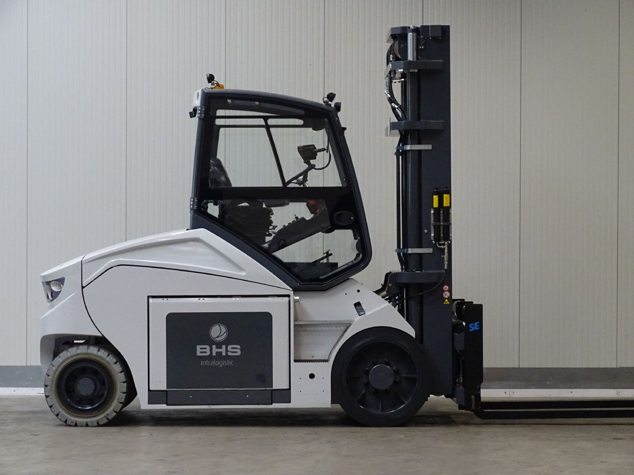 Montini MR10 - Li-ION - TRIPLEX - DEMO - Electrostivuitor: Foto 4 Montini MR10 - Li-ION - TRIPLEX - DEMO - Electrostivuitor: Foto 4