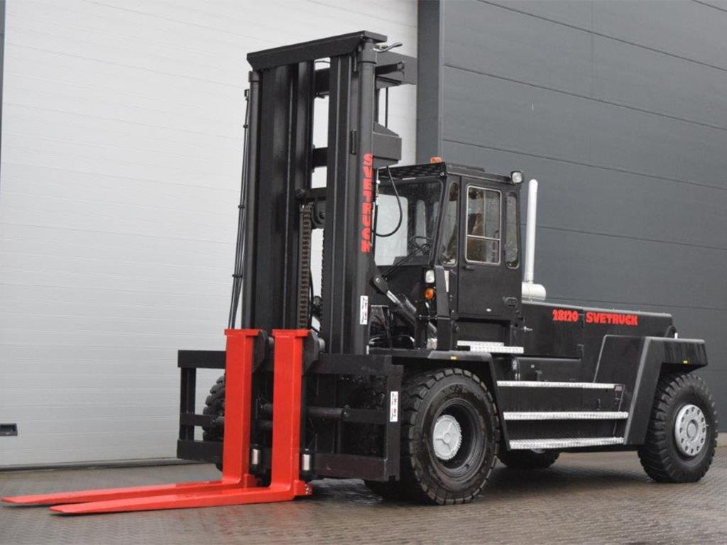 Svetruck 28120-45 - FREIHUB - Stivuitor diesel: Foto 1 Svetruck 28120-45 - FREIHUB - Stivuitor diesel: Foto 1