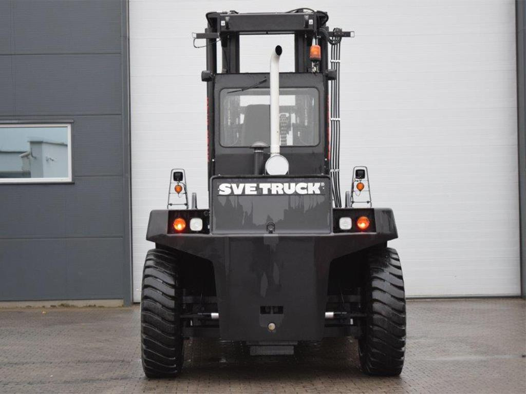 Svetruck 28120-45 - FREIHUB - Stivuitor diesel: Foto 5 Svetruck 28120-45 - FREIHUB - Stivuitor diesel: Foto 5