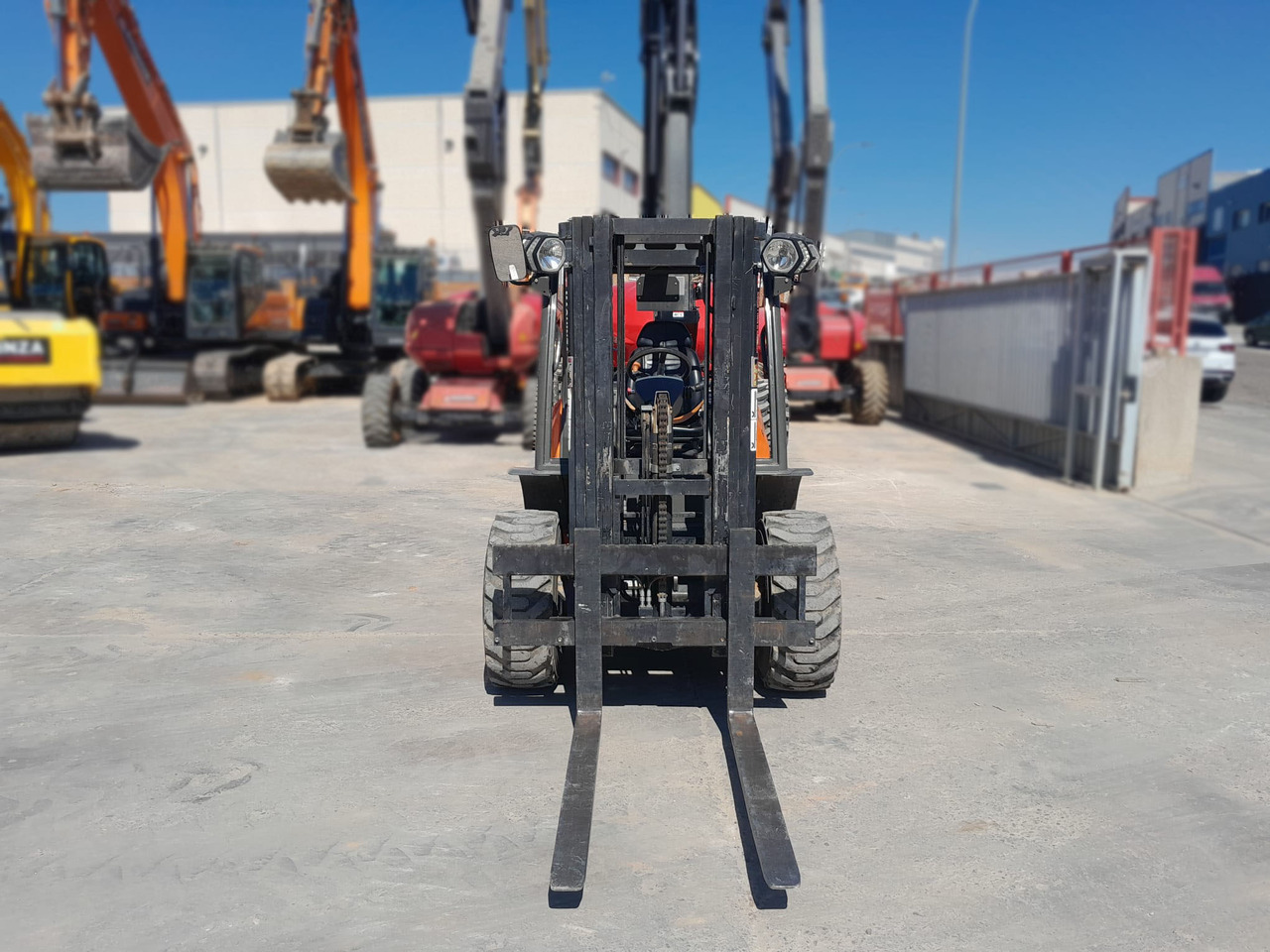 AUSA C201HX4 - Motostivuitor: Foto 5 AUSA C201HX4 - Motostivuitor: Foto 5