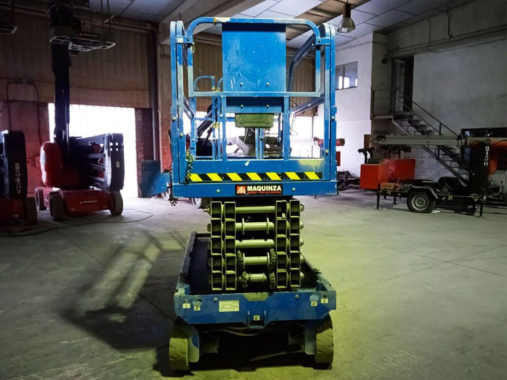 GENIE GS4047 - Platforma foarfeca: Foto 4 GENIE GS4047 - Platforma foarfeca: Foto 4