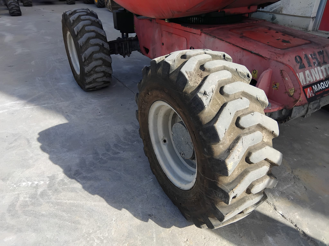 Nacela articulata MANITOU 160ATJ EJE OSCILANTE: Foto 15 Nacela articulata MANITOU 160ATJ EJE OSCILANTE: Foto 15