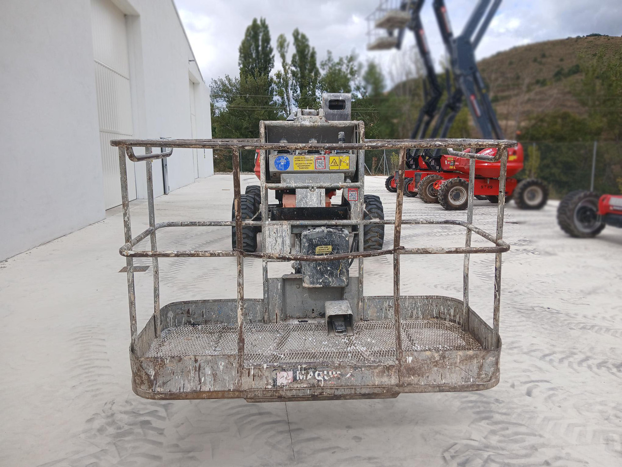 MANITOU 180ATJ - Nacela articulata: Foto 4 MANITOU 180ATJ - Nacela articulata: Foto 4