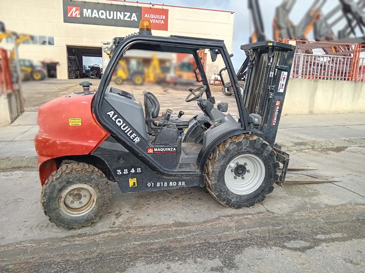 MANITOU MC18.4 D - Stivuitor diesel: Foto 3 MANITOU MC18.4 D - Stivuitor diesel: Foto 3
