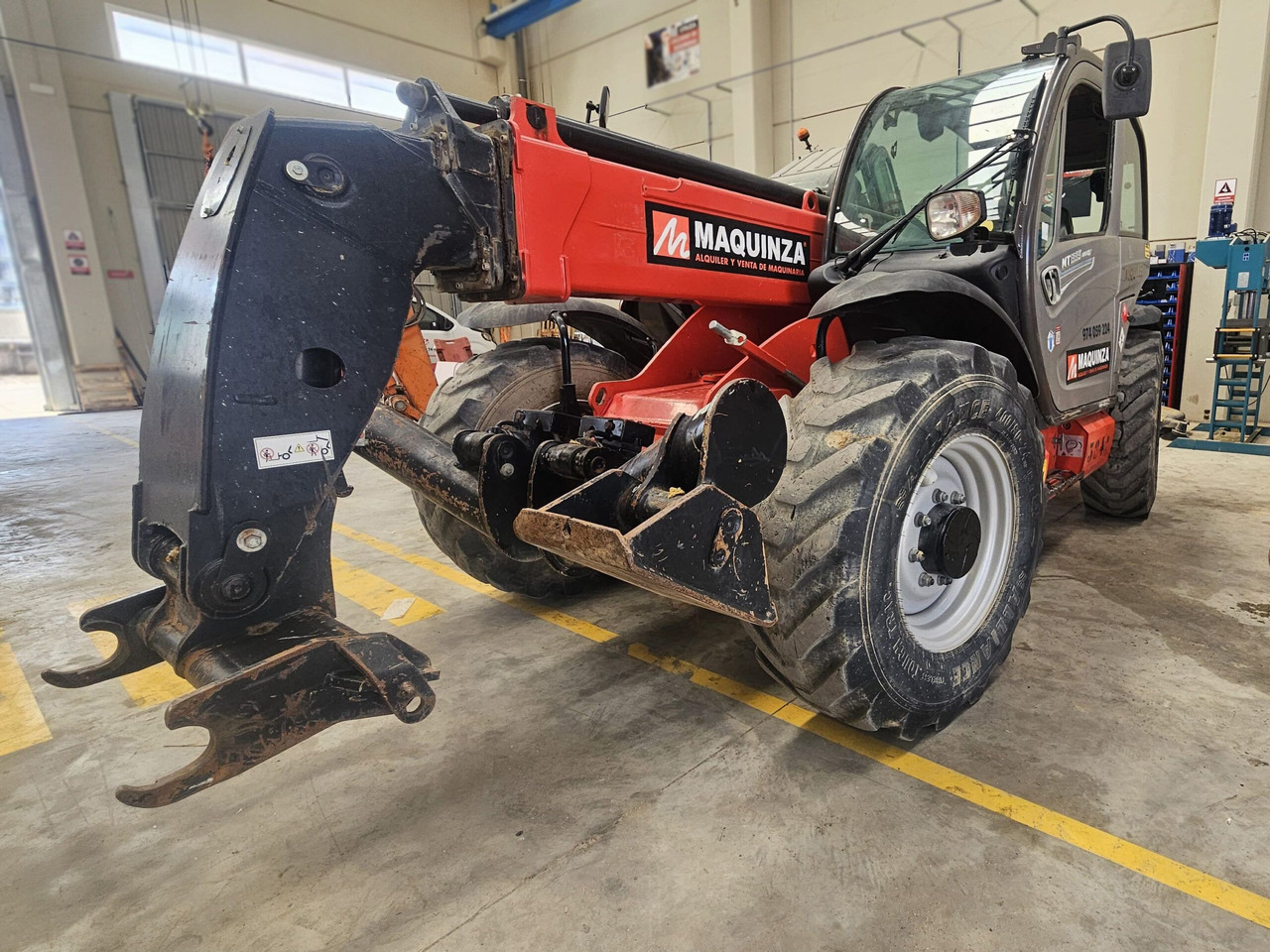 MANITOU MT1335 EASY - Stivuitor telescopic: Foto 2 MANITOU MT1335 EASY - Stivuitor telescopic: Foto 2