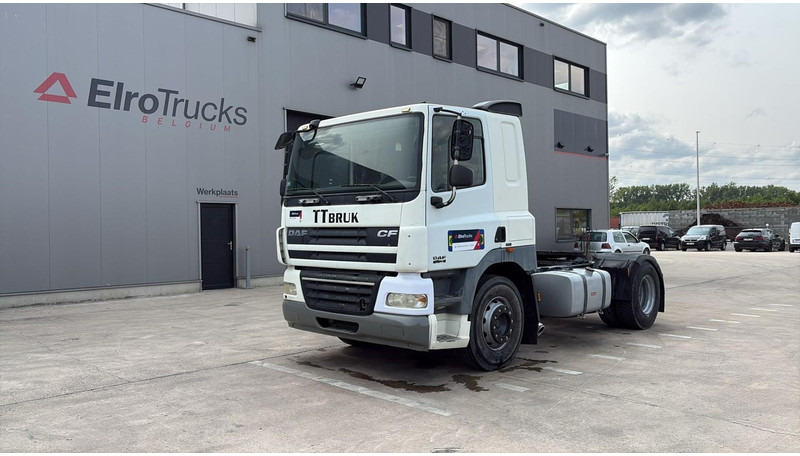 DAF 85 CF 410 (LOW CABIN / PETIT CABINE / TRES PROPRE / CLEAN CONDITION) - Cap tractor: Foto 1 DAF 85 CF 410 (LOW CABIN / PETIT CABINE / TRES PROPRE / CLEAN CONDITION) - Cap tractor: Foto 1