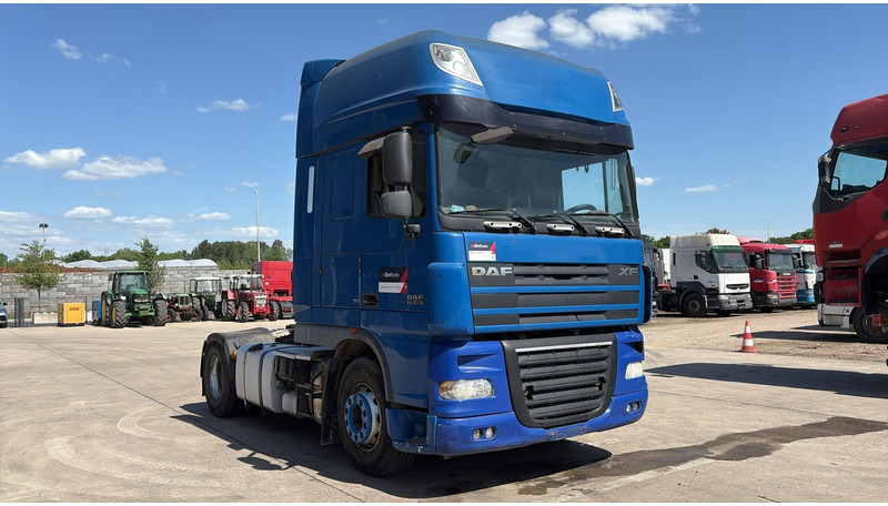 DAF XF 105.460 (BOITE MANUELLE / MANUAL GEARBOX) - Cap tractor: Foto 4 DAF XF 105.460 (BOITE MANUELLE / MANUAL GEARBOX) - Cap tractor: Foto 4