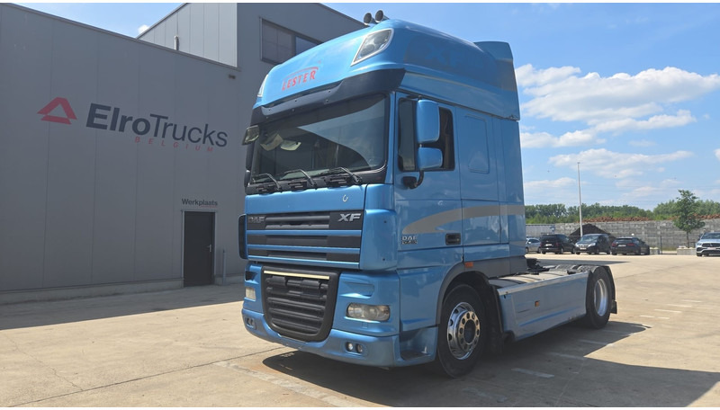 DAF XF 105.460 (BOITE MANUELLE / MANUAL GEARBOX / PARFAIT ETAT / TRES PROPRE) - Cap tractor: Foto 1 DAF XF 105.460 (BOITE MANUELLE / MANUAL GEARBOX / PARFAIT ETAT / TRES PROPRE) - Cap tractor: Foto 1