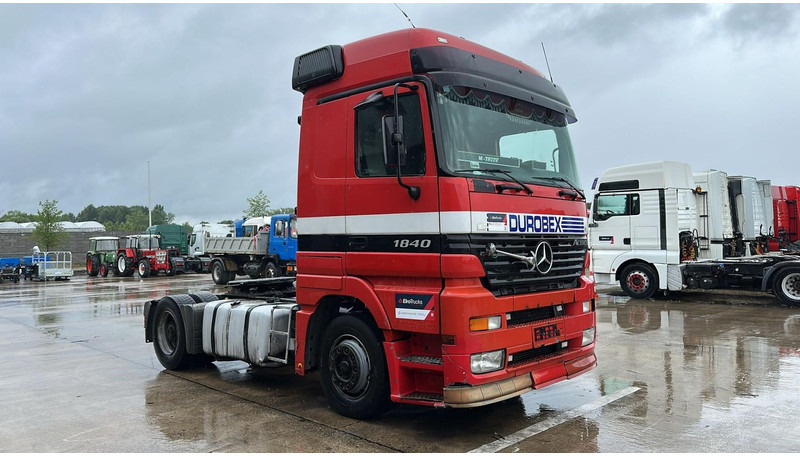 Mercedes-Benz Actros 1840 (EPS / GRAND PONT / V6 / BIG AXLE / 3 PEDALES) - Cap tractor: Foto 3 Mercedes-Benz Actros 1840 (EPS / GRAND PONT / V6 / BIG AXLE / 3 PEDALES) - Cap tractor: Foto 3