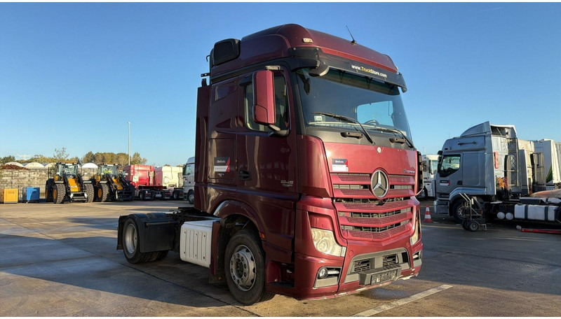 Mercedes-Benz Actros 1845 (RETARDER / GOOD CONDITION / BONNE ETAT) - Cap tractor: Foto 3 Mercedes-Benz Actros 1845 (RETARDER / GOOD CONDITION / BONNE ETAT) - Cap tractor: Foto 3